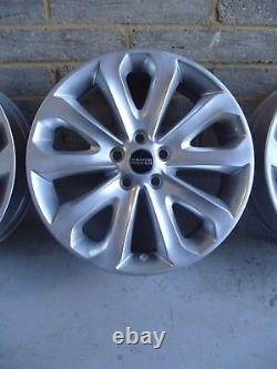 20 inch Land Rover Discovery 5 Range Rover Sport 5002 alloy wheels and Pirelli tires