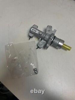 Land Rover Master Cylinder Discovery 3, 4 and Range Sport